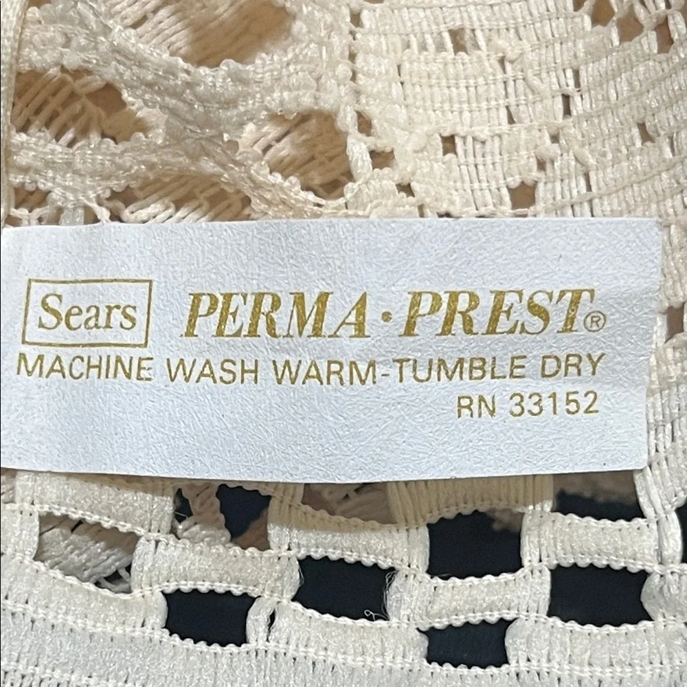 Sears VINTAGE Perma-Prest Ivory Crochet TASSLE WINDOW VALANCE SIZE 36X37  2 SETS